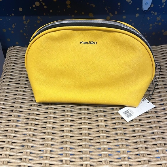 Marc Tetro Dachshund Cosmetic Bag - Picture 2 of 4